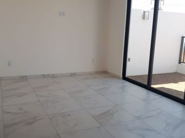 Casa nueva en Zimalta Coto Areto
