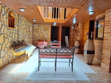 Hermosa Casa Estilo Hacienda en Venta en Pachuca.