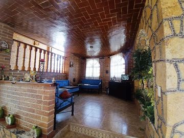 Hermosa Casa Estilo Hacienda en Venta en Pachuca.