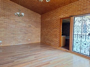 Hermosa Casa Estilo Hacienda en Venta en Pachuca.