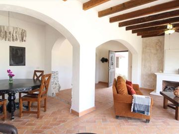 Casa Magueyes