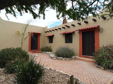 Casa Magueyes