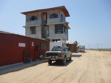 Langostinera en Tumbes de 250 has