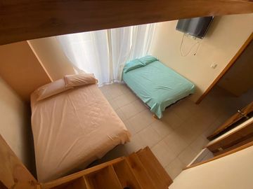 Venta Casa  De 2 Plantas Con Piscina En La Playa San Clemente - Manabí