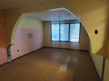 CASA EN VENTA PARA REMODELAR JARDINES DE MORELOS ISLAS ECATEPEC EDO MÉXICO
