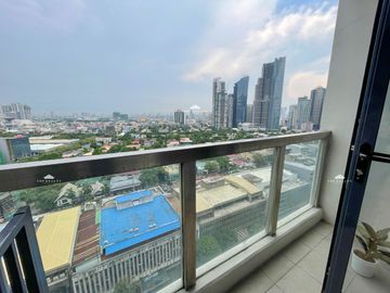 Salcedo Skysuites | Massive Fully furnished One Bedroom 1BR Condo for Sale with Balcony in Salcedo Village, Makati City