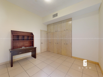 CASA EN VENTA EN ZONA VALLES DE UNA PLANTA