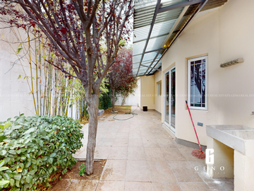 CASA EN VENTA EN ZONA VALLES DE UNA PLANTA