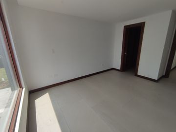 Departamento duplex tipo Casa con jardin de Venta en Cumbaya