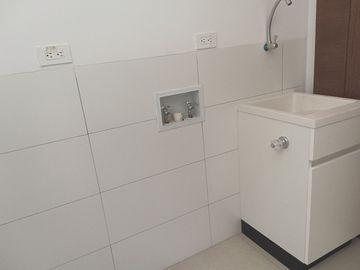 Departamento duplex tipo Casa con jardin de Venta en Cumbaya