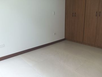 Departamento duplex tipo Casa con jardin de Venta en Cumbaya