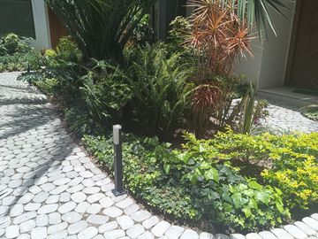 Departamento duplex tipo Casa con jardin de Venta en Cumbaya