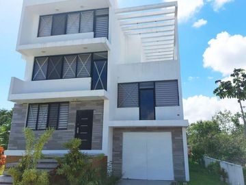 Casa en Venta en Cancun Country Club