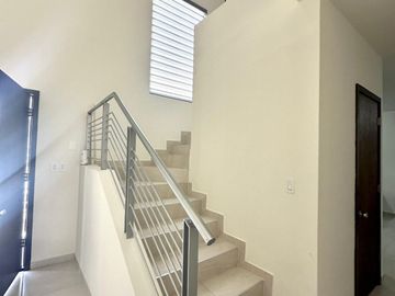 VENTA- Bella casa LA CORUÑA RESIDENCIAL