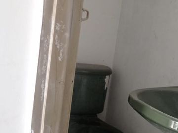 EN VENTACASA COMERCIAL AVENIDA CARRERA 18 CALIXTO CERCA A LA ROSTICERIA Y APRENDER