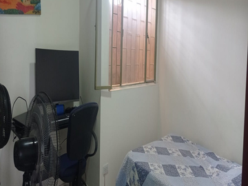 EN VENTACASA COMERCIAL AVENIDA CARRERA 18 CALIXTO CERCA A LA ROSTICERIA Y APRENDER
