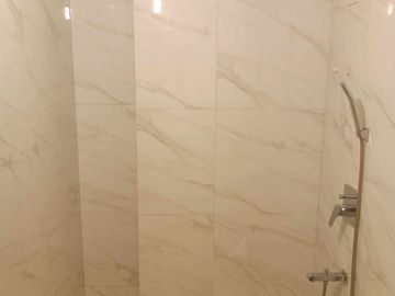 For Sale One BR Unit with Parking Area in Mandani Bay