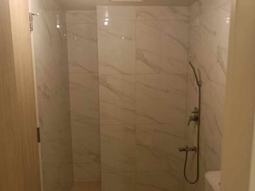 For Sale One BR Unit with Parking Area in Mandani Bay