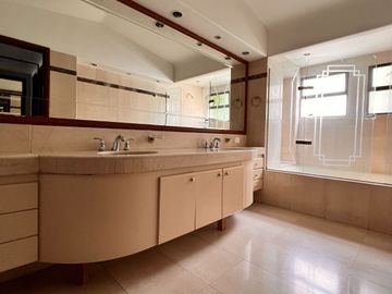 APARTAMENTO EN VENTA EN LA TOMATERA EL POBLADO 4 HABITACIONES 499 MTS