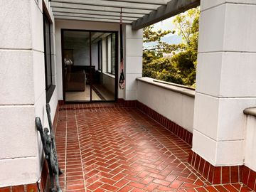 APARTAMENTO EN VENTA EN LA TOMATERA EL POBLADO 4 HABITACIONES 499 MTS