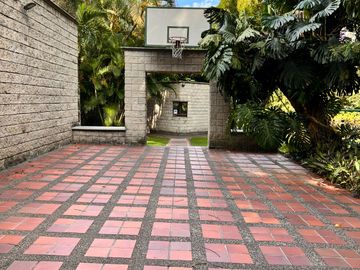 APARTAMENTO EN VENTA EN LA TOMATERA EL POBLADO 4 HABITACIONES 499 MTS