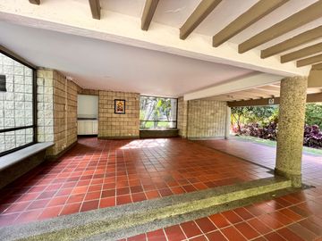 APARTAMENTO EN VENTA EN LA TOMATERA EL POBLADO 4 HABITACIONES 499 MTS