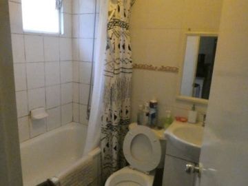CASA EN BARRIO LOS CONQUISTADORES
