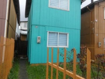 CASA EN BARRIO LOS CONQUISTADORES