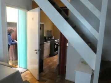 CASA EN BARRIO LOS CONQUISTADORES