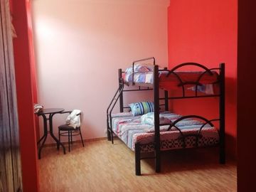 SE VENDE CASA DE PLAYA EN CALLE COMERCIO,    CERRO AZUL
