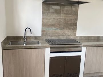 MODERNAS CASAS A ESTRENAR EN CONJUNTO CUMBAYA (Colegio Menor, Vía Santa Inés)