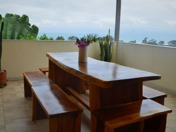 casa con vista al mar de venta en puerto cayo
