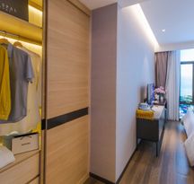 ขายห้อง 2 ห้องนอน 1 ห้องน้ำ ราคาพิเศษ โครงการ Beverly Mountain Bay Pattaya คอนโด Highrise สุดหรูพร้อมเข้าอยู่ ปี 2023 นี้
