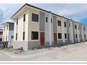The Newly Listed Westdale Villas for Sale via Cavitex
