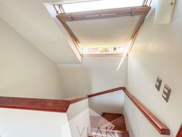 Excelente, Amplia Y Gran Terreno 6d-5b En Condominio Cerrado