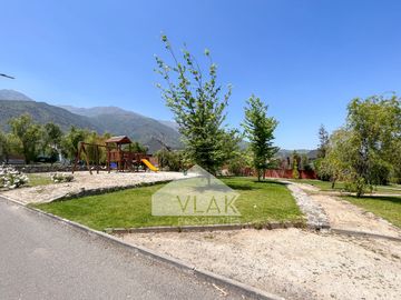 Excelente, Amplia Y Gran Terreno 6d-5b En Condominio Cerrado