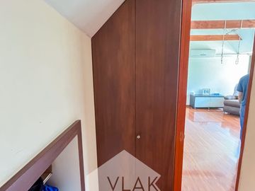 Excelente, Amplia Y Gran Terreno 6d-5b En Condominio Cerrado