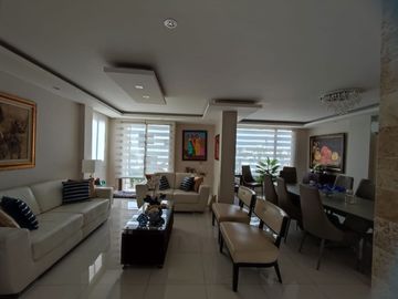 casa en urbanización de venta en manta zona sur