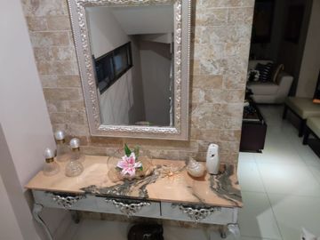 casa en urbanización de venta en manta zona sur