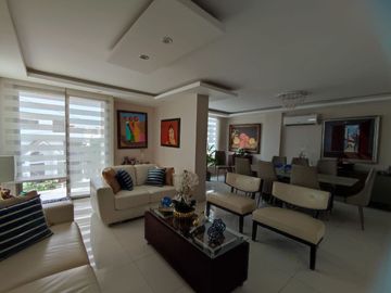 casa en urbanización de venta en manta zona sur