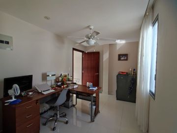casa en urbanización de venta en manta zona sur