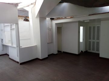Casa en Venta - Urb. Santa Beatriz, Cercado de Lima