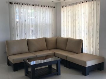 Tagaytay Duplex | Duplex House and Lot for Sale in Villagio Subdivision Tagaytay