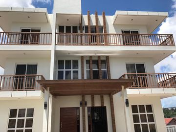 Tagaytay Duplex | Duplex House and Lot for Sale in Villagio Subdivision Tagaytay