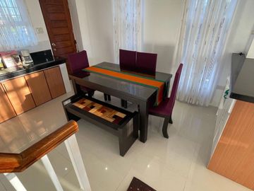 Tagaytay Duplex | Duplex House and Lot for Sale in Villagio Subdivision Tagaytay
