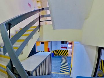 FANTASTICO EDIFICIO EN VENTA -- OPORTUNIDAD DE INVERSION EN LINCE