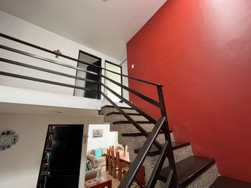 VENTA CASA CON ESTUDIO EN PLANTA BAJA EN JURIQUILLA QUERETARO