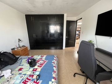 VENTA CASA CON ESTUDIO EN PLANTA BAJA EN JURIQUILLA QUERETARO