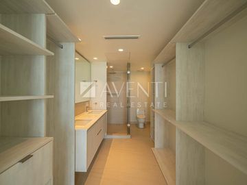Departamento en Venta, Sls Marina Beach Condos, Cancún Quintana Roo.