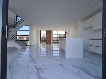 VENTA CASA MODERNA EN CONJUNTO CERRADO PUERTO COLOMBIA
